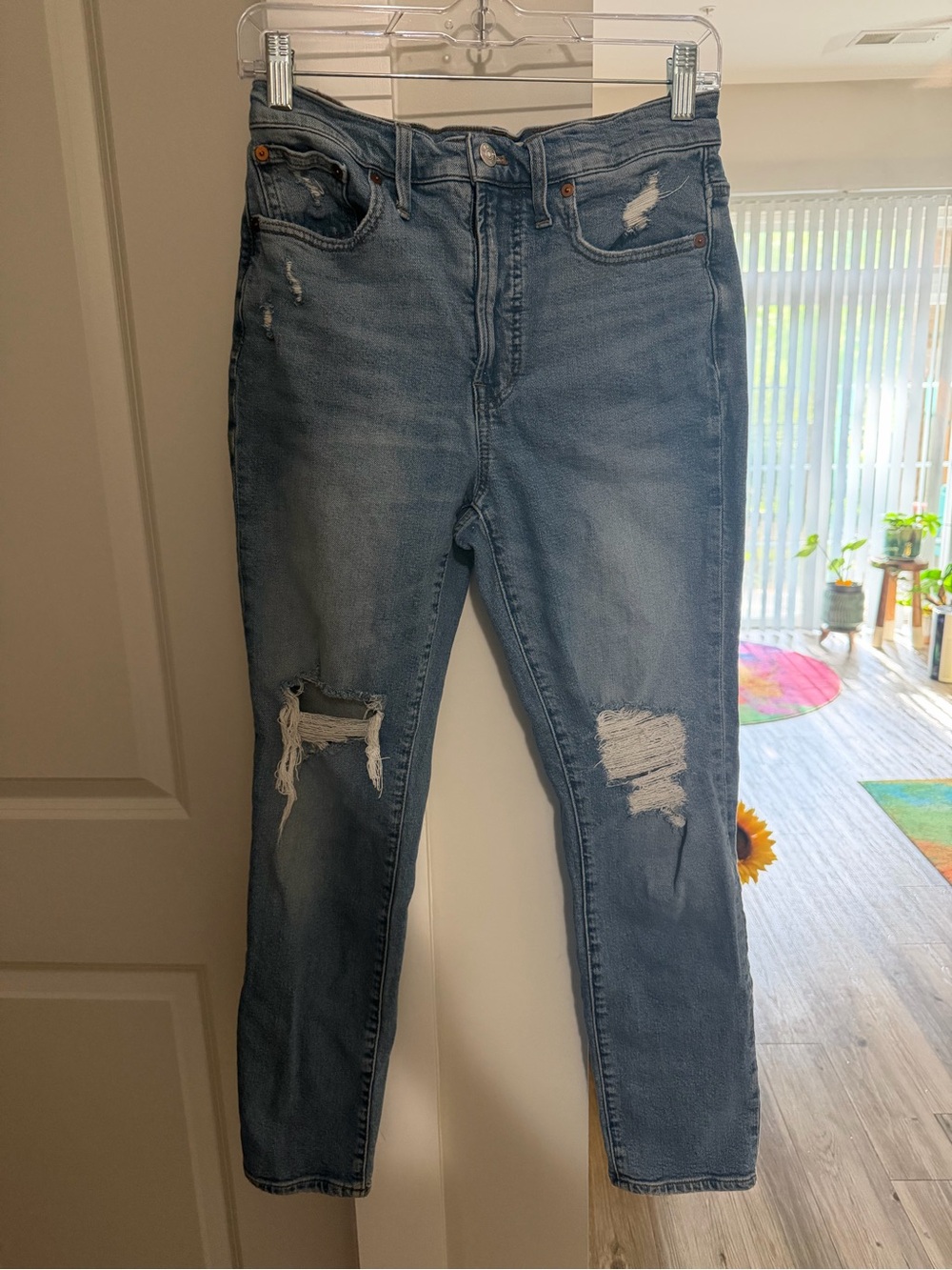 Madewell Women's Skinny Distressed Jeans in Light Blue Wash